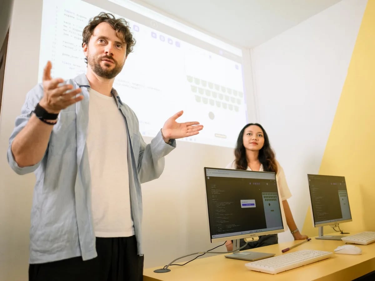 Coding for SJKC Students: A Parent's Guide to Coding for Kids in Malaysia