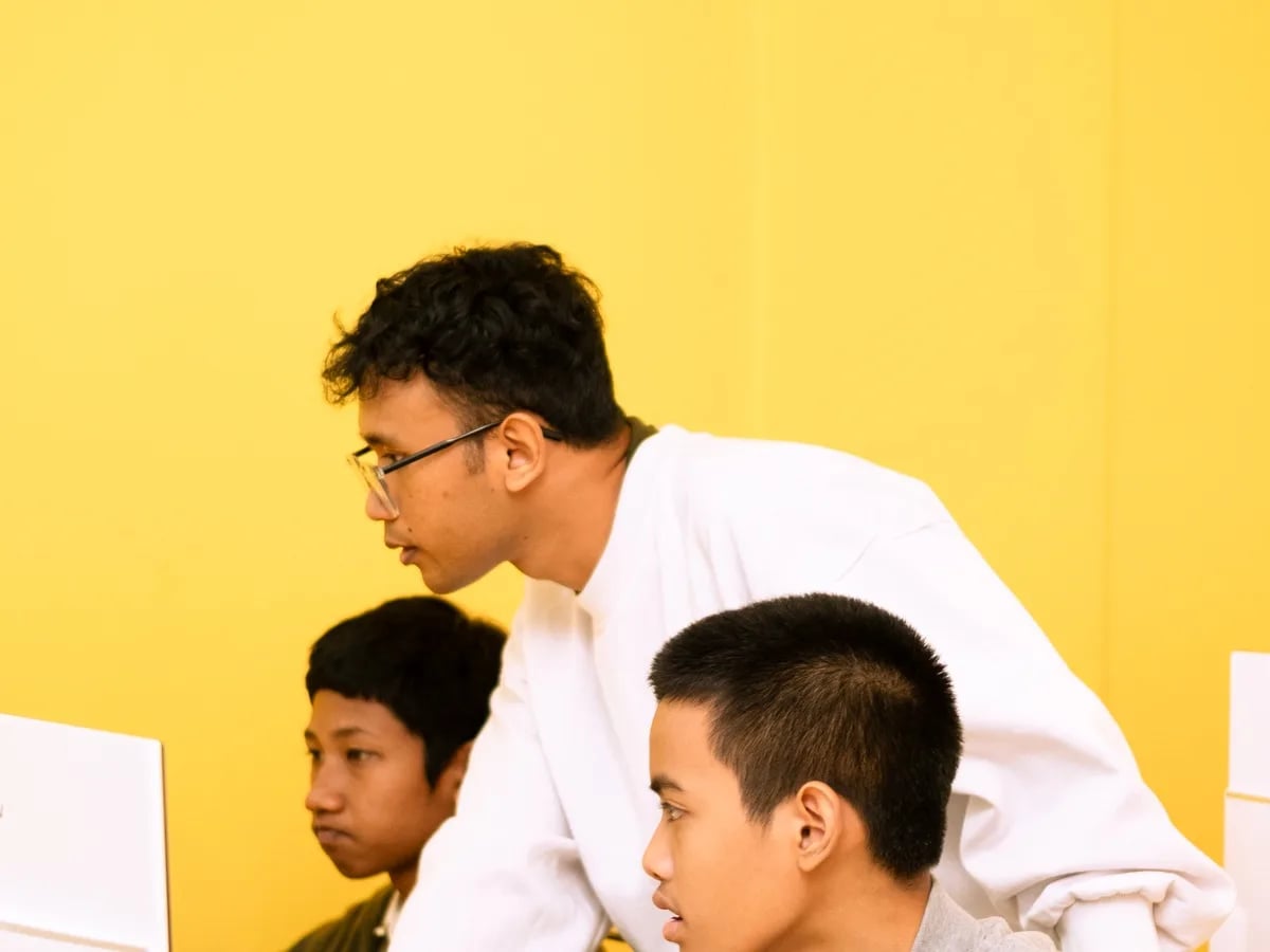 Lukisan Digital untuk Kanak-Kanak: Panduan Ibu Bapa untuk Bermula di Rumah