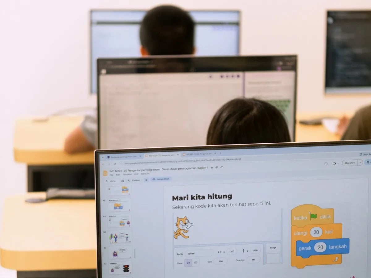 What Is Scratch? A Visual Coding Guide for Kids